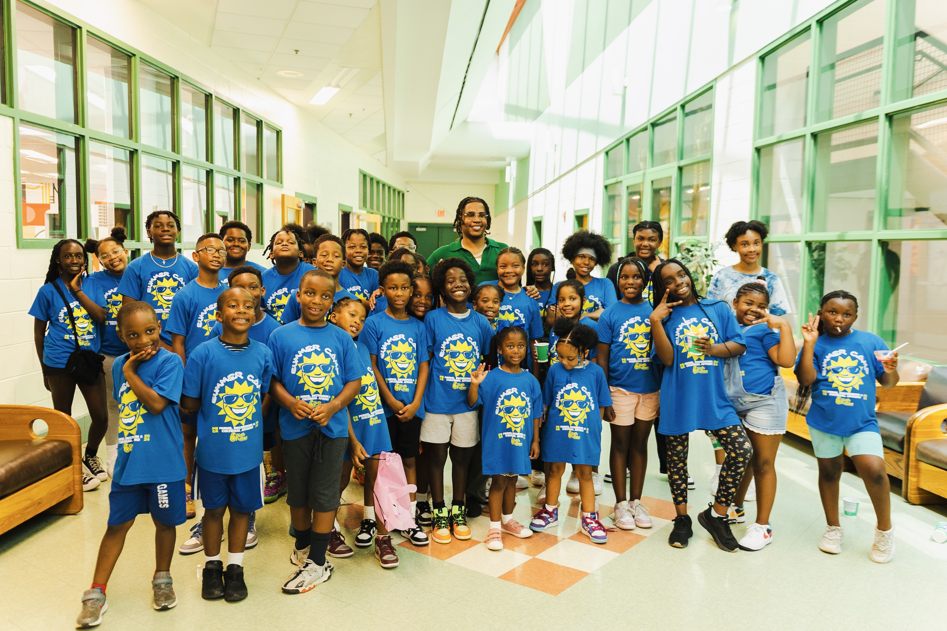 Turbo with the kids at Turbo Day 2024